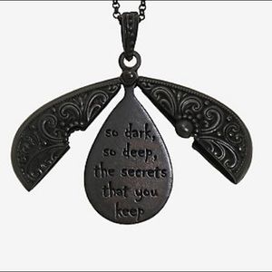 🖤Secret Message Necklace🖤